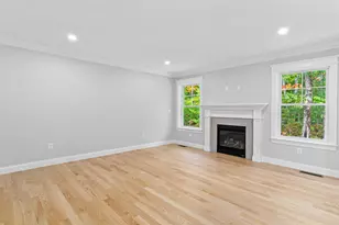 155 Stewart Dr, Scarborough, ME 04074 - Photo 10