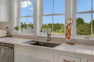 124 Dunton Cir, Hampden, ME 04444 - Photo 4