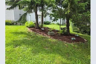98 E Main Street, Searsport, ME 04974 - Photo 4