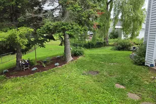98 E Main St, Searsport, ME 04974 - Photo 8