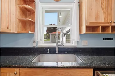 12 Saint Patrick Avenue, Lewiston, ME 04240 - Photo 8
