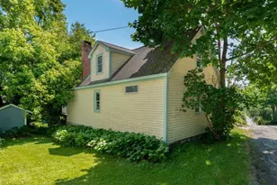 4 Back Hill St, Bowdoinham, ME 04008 - Photo 4