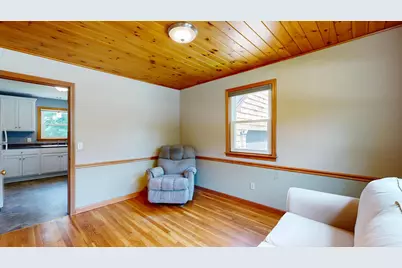 4 Belleview Avenue, Lewiston, ME 04240 - Photo 12
