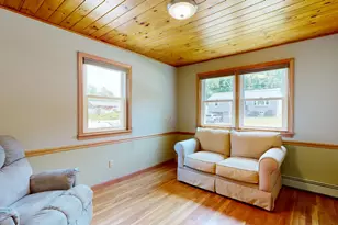 4 Belleview Ave, Lewiston, ME 04240 - Photo 8