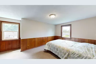 4 Belleview Avenue, Lewiston, ME 04240 - Photo 32