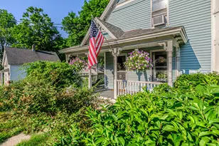 39 Park St, Paris, ME 04281 - Photo 2