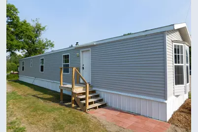 58 Fleming Street, Lincoln, ME 04457 - Photo 2