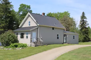 147 Washburn St, Caribou, ME 04736 - Photo 2
