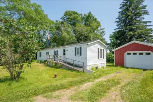 8 Headacre Farm Rd, Owls Head, ME 04854 - Photo 2