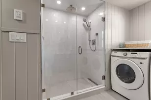 27 Government St, Kittery, ME 03904 - Photo 12