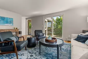 27 Government St, Kittery, ME 03904 - Photo 10