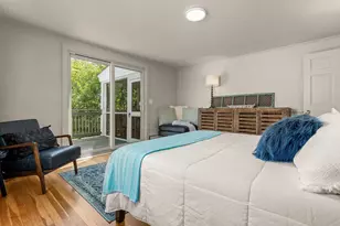 27 Government St, Kittery, ME 03904 - Photo 12