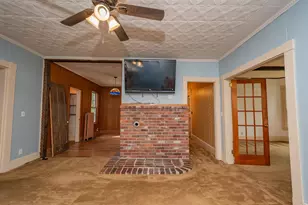 18 Prospect St, Skowhegan, ME 04976 - Photo 18