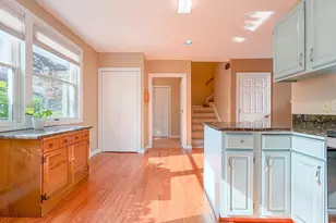 401 Brighton Ave, Portland, ME 04102 - Photo 10