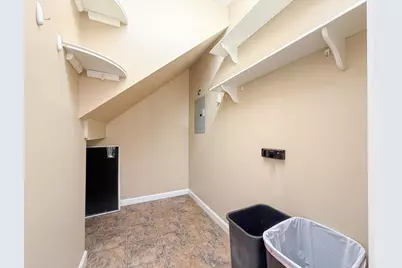 401 Brighton Avenue #7, Portland, ME 04102 - Photo 12