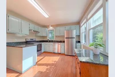 401 Brighton Avenue #7, Portland, ME 04102 - Photo 10