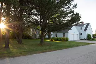 1052 Kings Hwy, Kennebunkport, ME 04046 - Photo 2