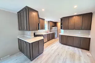 40 Blanket Ln, Stockton Springs, ME 04981 - Photo 2