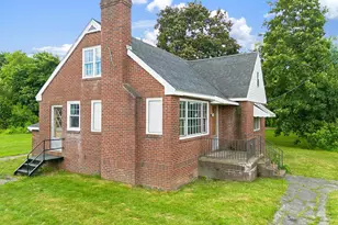 67 River Rd, Benton, ME 04901 - Photo 4