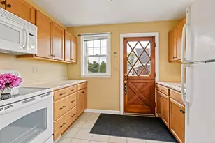 67 River Rd, Benton, ME 04901 - Photo 6