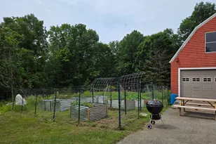 804 Main Rd, Islesboro, ME 04848 - Photo 4