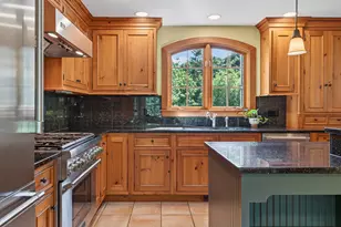 17 Thornhurst Rd, Falmouth, ME 04105 - Photo 10