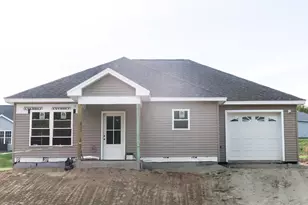 4 Jasmine Ln, Waterville, ME 04901 - Photo 1