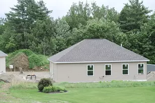4 Jasmine Ln, Waterville, ME 04901 - Photo 4