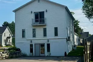 121 Clinton Ave, Winslow, ME 04901 - Photo 4