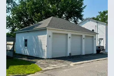 121 Clinton Avenue, Winslow, ME 04901 - Photo 6