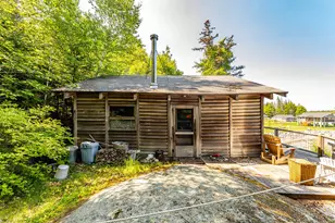 10 Maple St, South Thomaston, ME 04858 - Photo 28