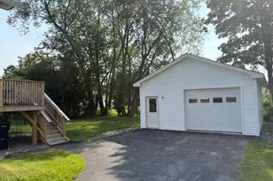 274 Parkview Ave, Bangor, ME 04401 - Photo 6