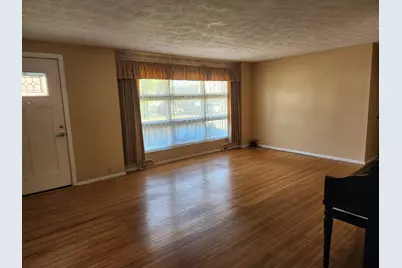 21 Baldwin Street, Livermore Falls, ME 04254 - Photo 6
