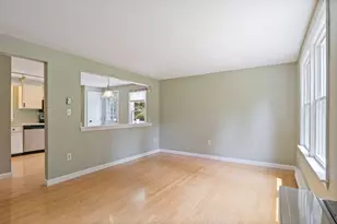 28 Woodside Dr, Kennebunk, ME 04043 - Photo 4