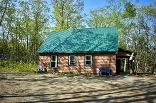 7 Mossy Rdg Rd, Belfast, ME 04915 - Photo 2