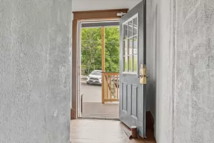 20 Summer St, Lewiston, ME 04240 - Photo 10