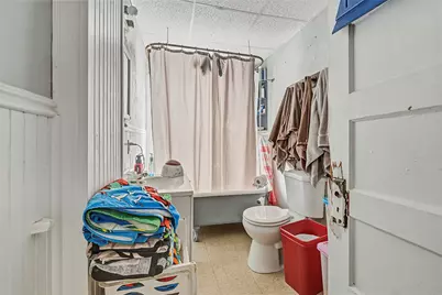 20 Summer Street, Lewiston, ME 04240 - Photo 42