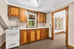 1150 Lisbon St, Lewiston, ME 04240 - Photo 32