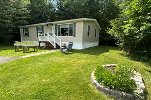 87 Pineland Dr, Winthrop, ME 04364 - Photo 36