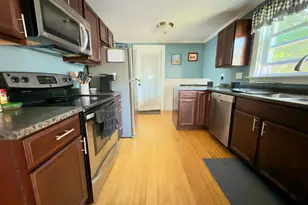 85 Cumberland St, Bangor, ME 04401 - Photo 10
