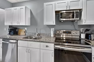 117 Mill St, Orono, ME 04473 - Photo 30