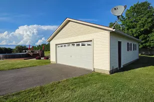 248 Lee Rd, Lincoln, ME 04457 - Photo 12