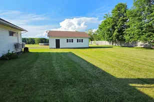 248 Lee Rd, Lincoln, ME 04457 - Photo 14