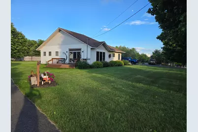 248 Lee Road, Lincoln, ME 04457 - Photo 10