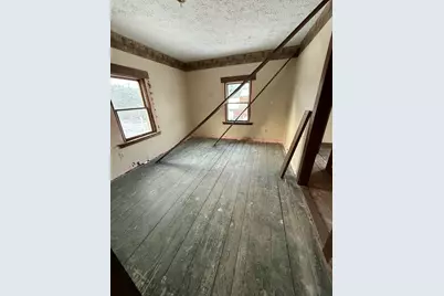 17 Walker Road, Mechanic Falls, ME 04256 - Photo 8