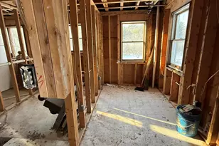 17 Walker Rd, Mechanic Falls, ME 04256 - Photo 16