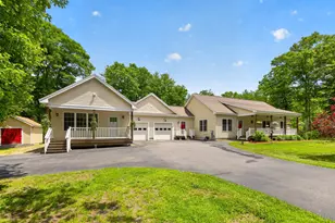 14 Haley Rd, Berwick, ME 03901 - Photo 2