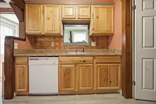 28 Eaton St, Lewiston, ME 04240 - Photo 6