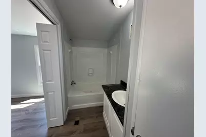 667 N High Street, Bridgton, ME 04009 - Photo 8