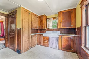 4 Florence St Pl, Augusta, ME 04330 - Photo 10